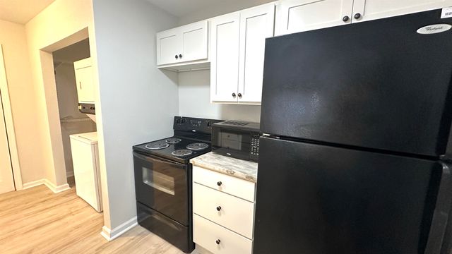 317 Mabry St Apt 113, Tallahassee, FL 32304