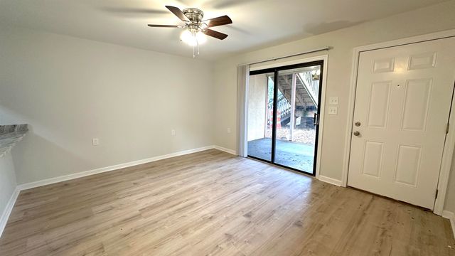 317 Mabry St Apt 113, Tallahassee, FL 32304