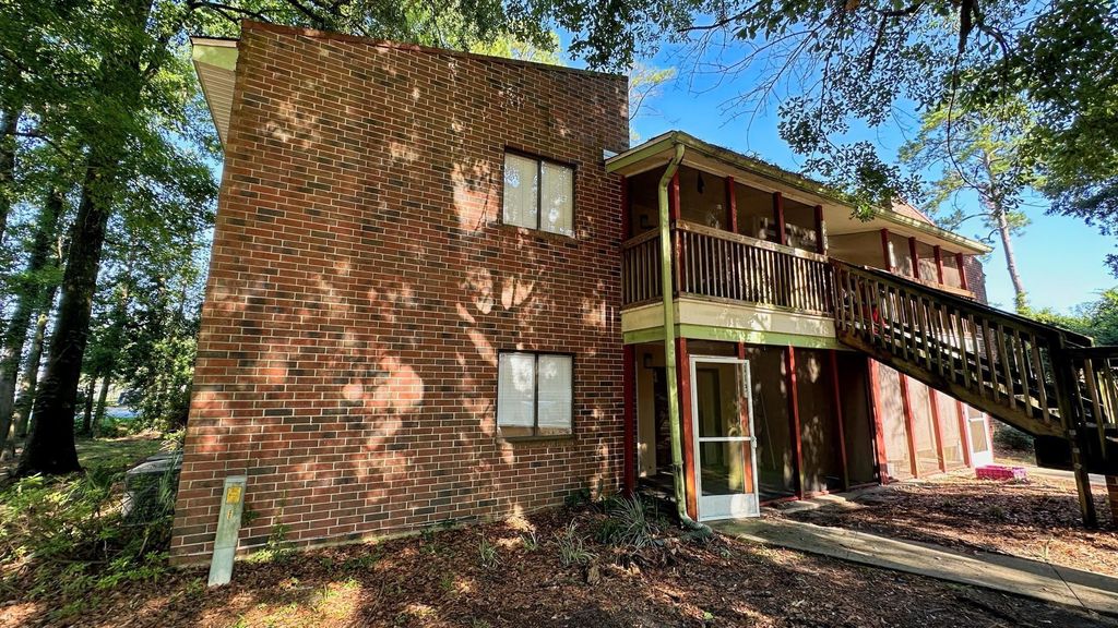 317 Mabry St Apt 113, Tallahassee, FL 32304