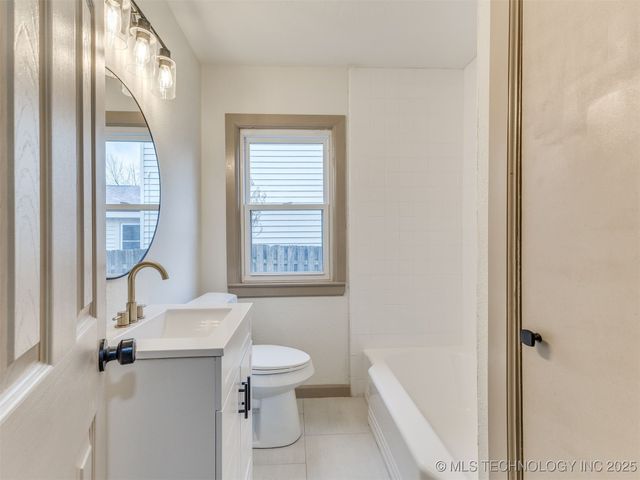 3242 S Marion Avenue, Tulsa, OK 74135