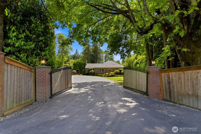 6722 River Road E, Puyallup, WA 98371