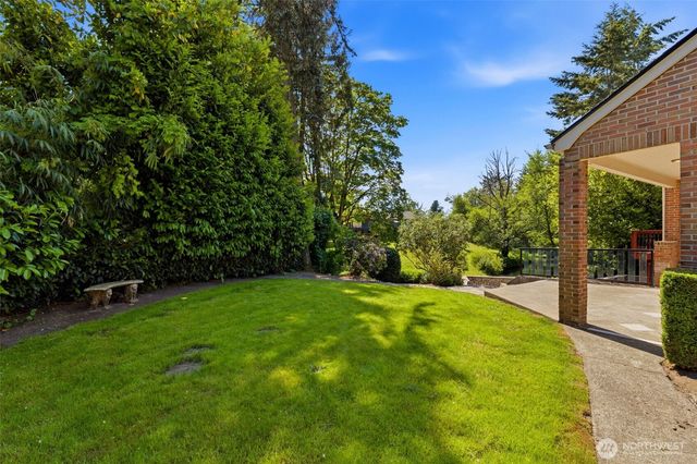 6722 River Road E, Puyallup, WA 98371