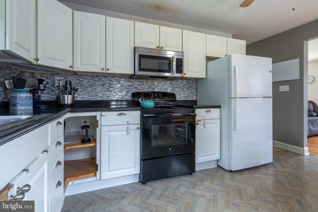 514 KANSAS RD, Warrington, PA 18976