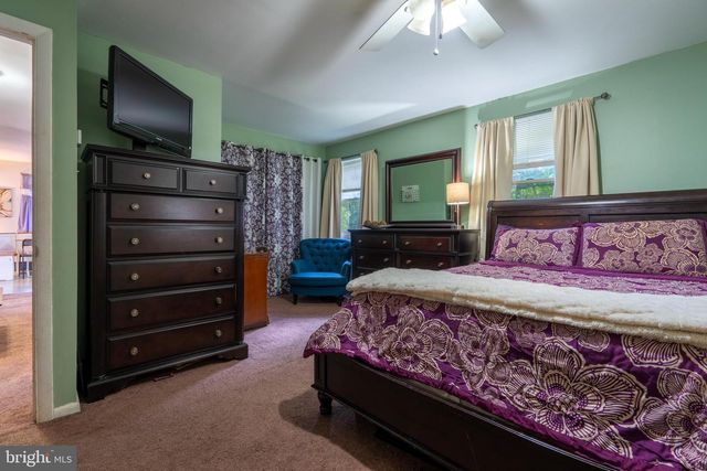 514 KANSAS RD, Warrington, PA 18976