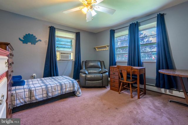514 KANSAS RD, Warrington, PA 18976