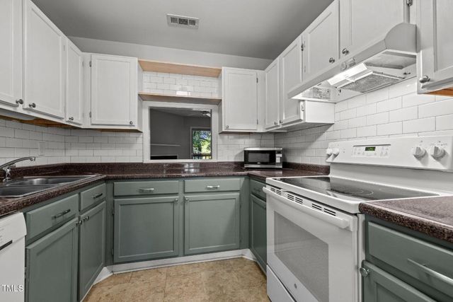 4631 Timbermill Court 203, Raleigh, NC 27612