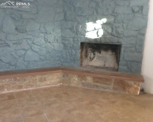 46 Radcliff Lane, Pueblo, CO 81005