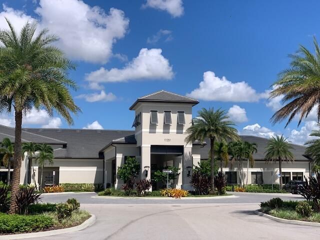 11553 SW Half Moon Lake Lane, Port Saint Lucie, FL 34987