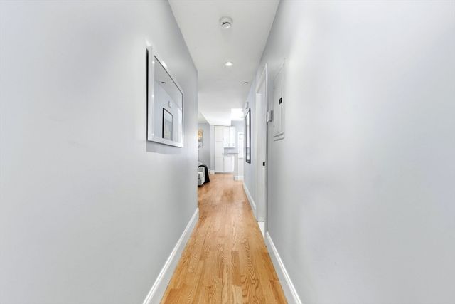 645 E 6th St, Boston, MA 02127