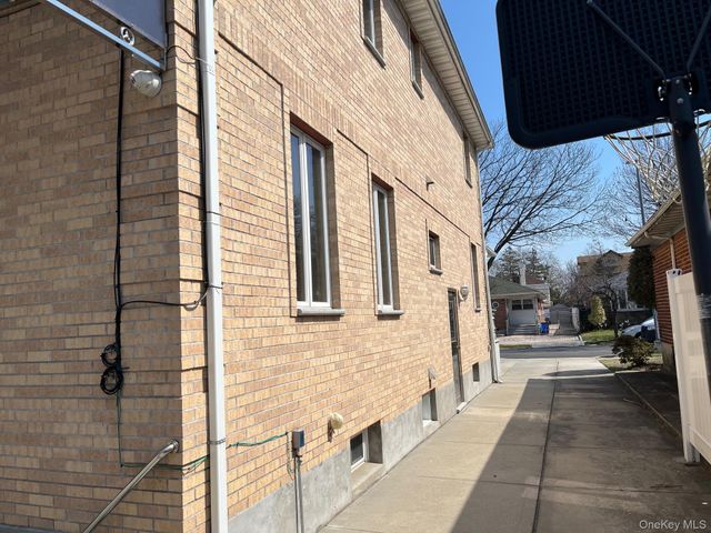 70-10 172nd Street, Fresh Meadows, NY 11365