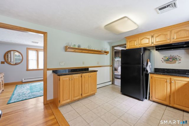 23 Middlesex Drive, Enfield, CT 06082