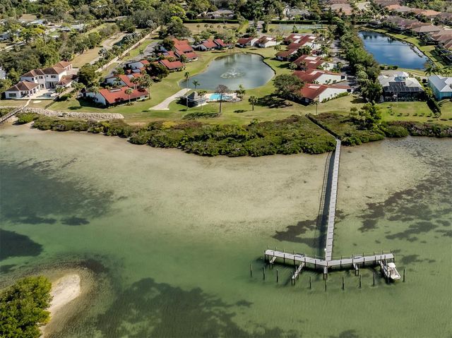 786 SARABAY ROAD 19, Osprey, FL 34229