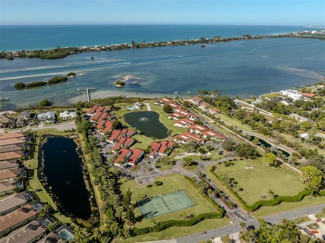 786 SARABAY ROAD 19, Osprey, FL 34229