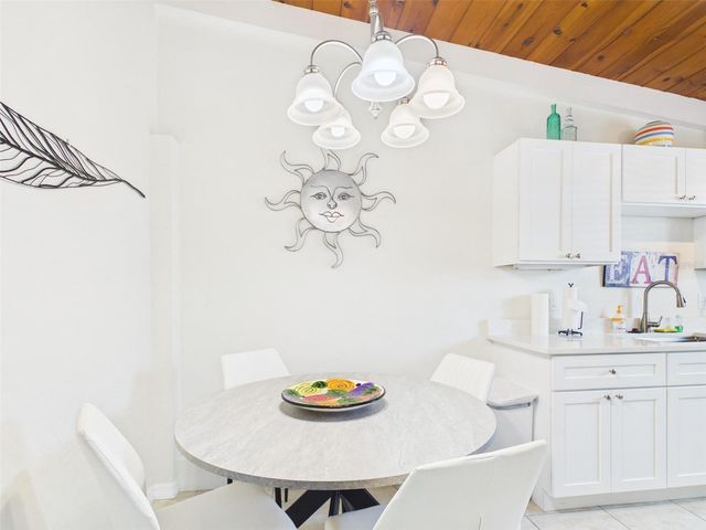 6006 MIDNIGHT PASS ROAD 51, Sarasota, FL 34242