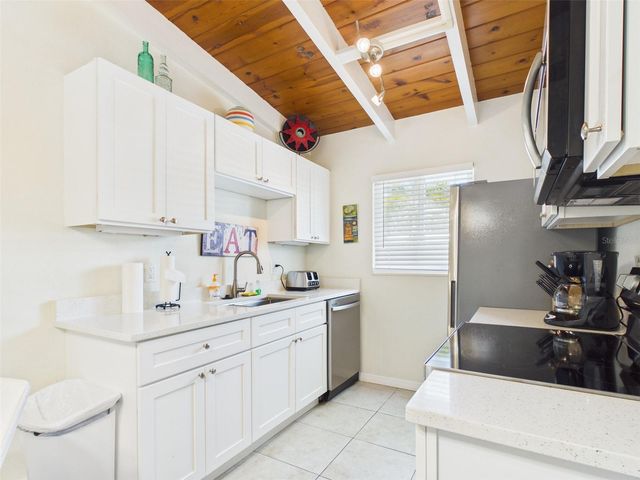 6006 MIDNIGHT PASS ROAD 51, Sarasota, FL 34242