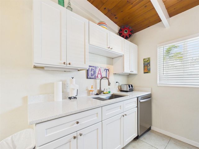 6006 MIDNIGHT PASS ROAD 51, Sarasota, FL 34242