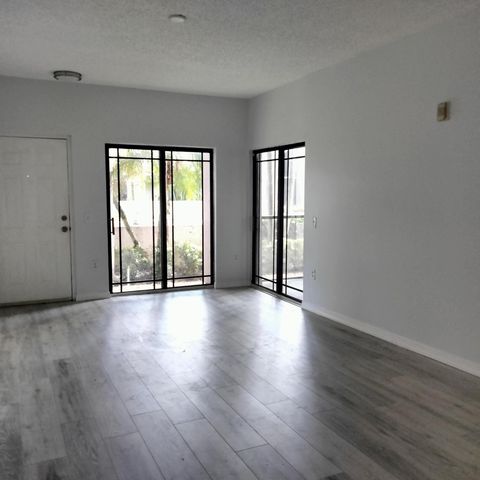 2803 Sarento Place 111, Palm Beach Gardens, FL 33410