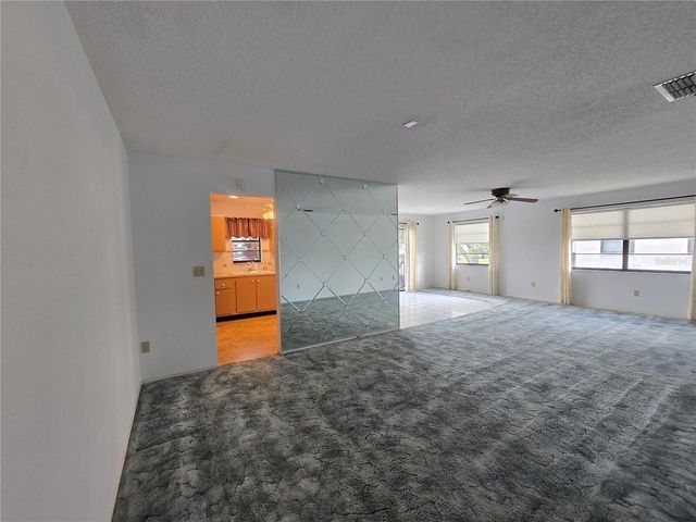 7941 58TH AVENUE N 212, St Petersburg, FL 33709