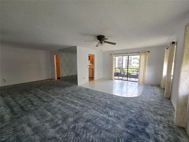 7941 58TH AVENUE N 212, St Petersburg, FL 33709