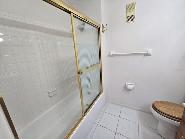7941 58TH AVENUE N 212, St Petersburg, FL 33709