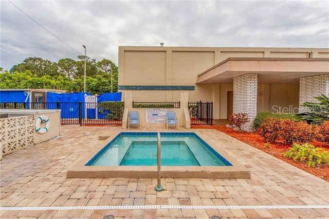 7941 58TH AVENUE N 212, St Petersburg, FL 33709
