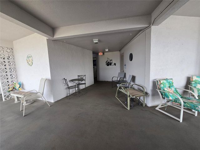 7941 58TH AVENUE N 212, St Petersburg, FL 33709