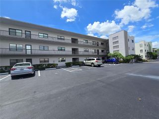 7941 58TH AVENUE N 212, St Petersburg, FL 33709