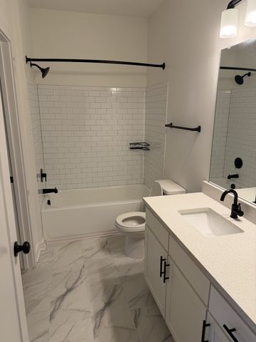 1540 Lebanon Pike Unit 204, Nashville, TN 37210