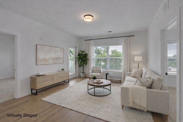 1540 Lebanon Pike Unit 204, Nashville, TN 37210