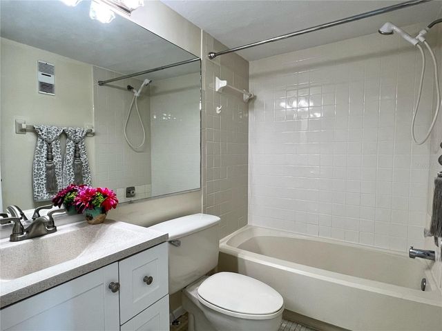 3233 CANDLE RIDGE DRIVE 101, Orlando, FL 32822