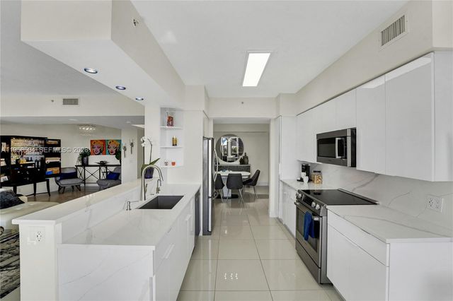 3100 N Ocean Blvd 606, Fort Lauderdale, FL 33308