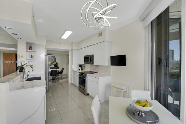 3100 N Ocean Blvd 606, Fort Lauderdale, FL 33308