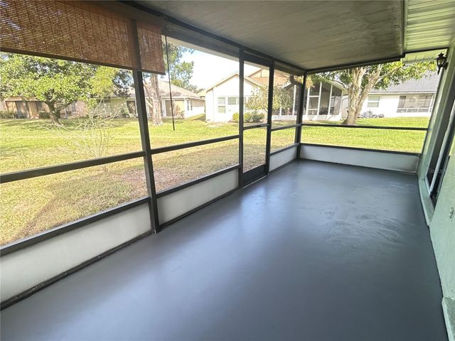 522 PEBBLE SPRINGS COURT, Winter Haven, FL 33884