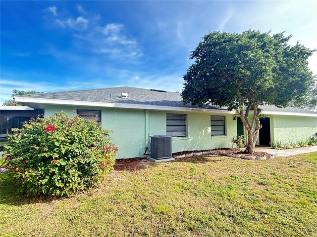 522 PEBBLE SPRINGS COURT, Winter Haven, FL 33884