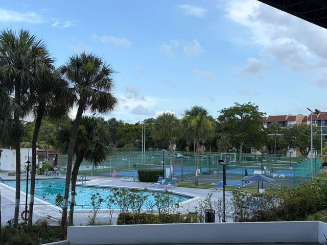 7011 Environ Boulevard 210, Lauderhill, FL 33319