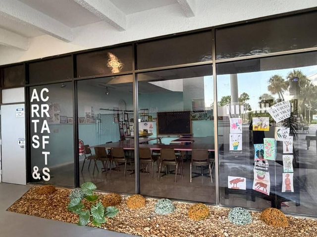 7011 Environ Boulevard 210, Lauderhill, FL 33319