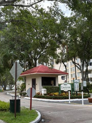 7011 Environ Boulevard 210, Lauderhill, FL 33319