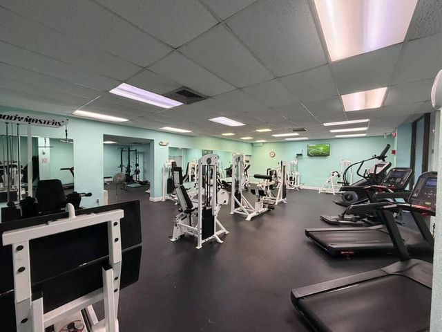 7011 Environ Boulevard 210, Lauderhill, FL 33319