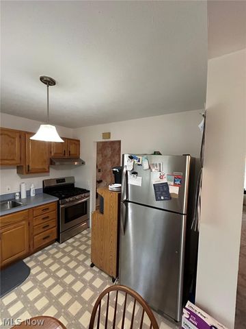 24437 Ridgeline, Bedford Heights, OH 44146