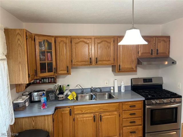 24437 Ridgeline, Bedford Heights, OH 44146