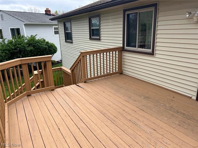 24437 Ridgeline, Bedford Heights, OH 44146