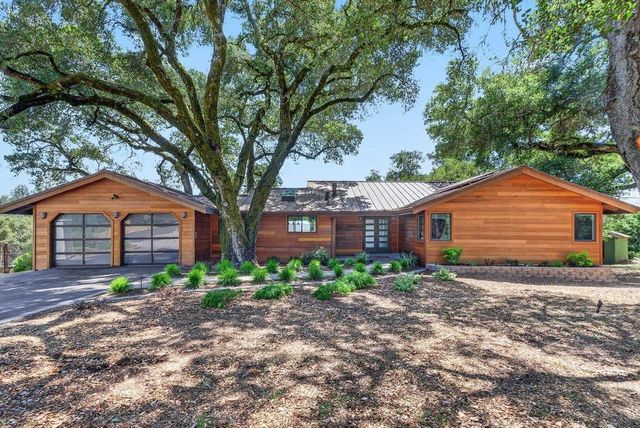 203 Sand Hill Road, Scotts Valley, CA 95066