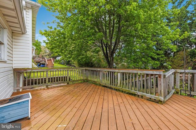 10 WEST RD, Mount Airy, MD 21771