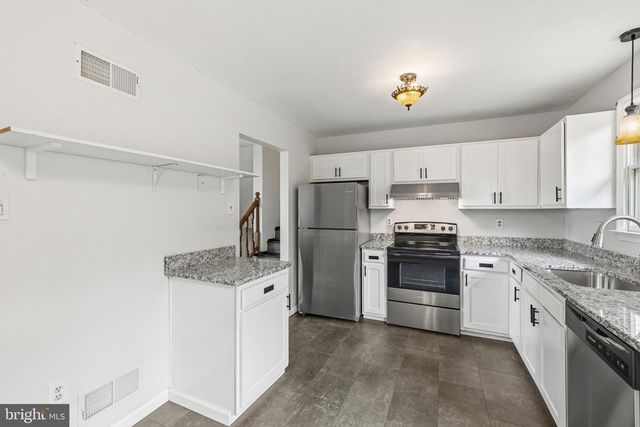 10 WEST RD, Mount Airy, MD 21771
