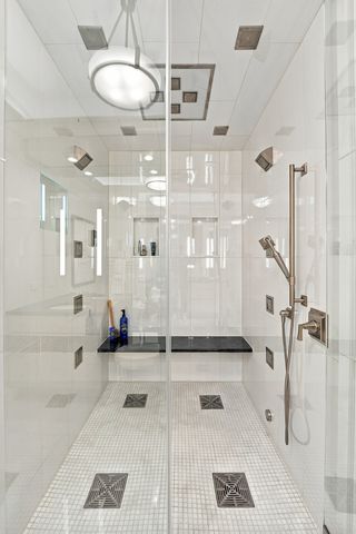 450 E Waterside Drive 3309, Chicago, IL 60601