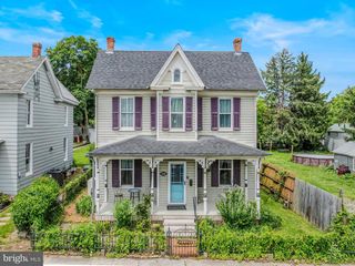 719 S RALEIGH ST, Martinsburg, WV 25401