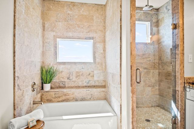 202 W Oaks Ave, Port Aransas, TX 78373