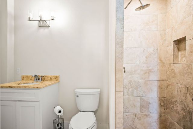 202 W Oaks Ave, Port Aransas, TX 78373