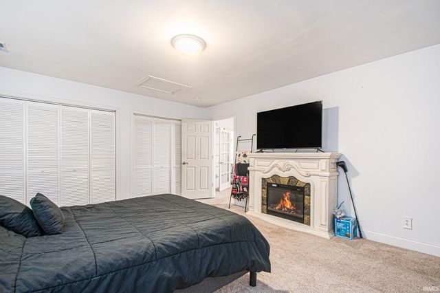 57502 Oakside Avenue, Mishawaka, IN 46544