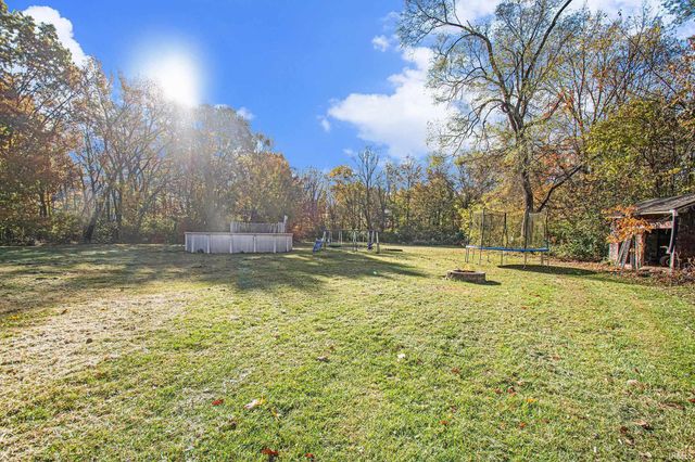 57502 Oakside Avenue, Mishawaka, IN 46544